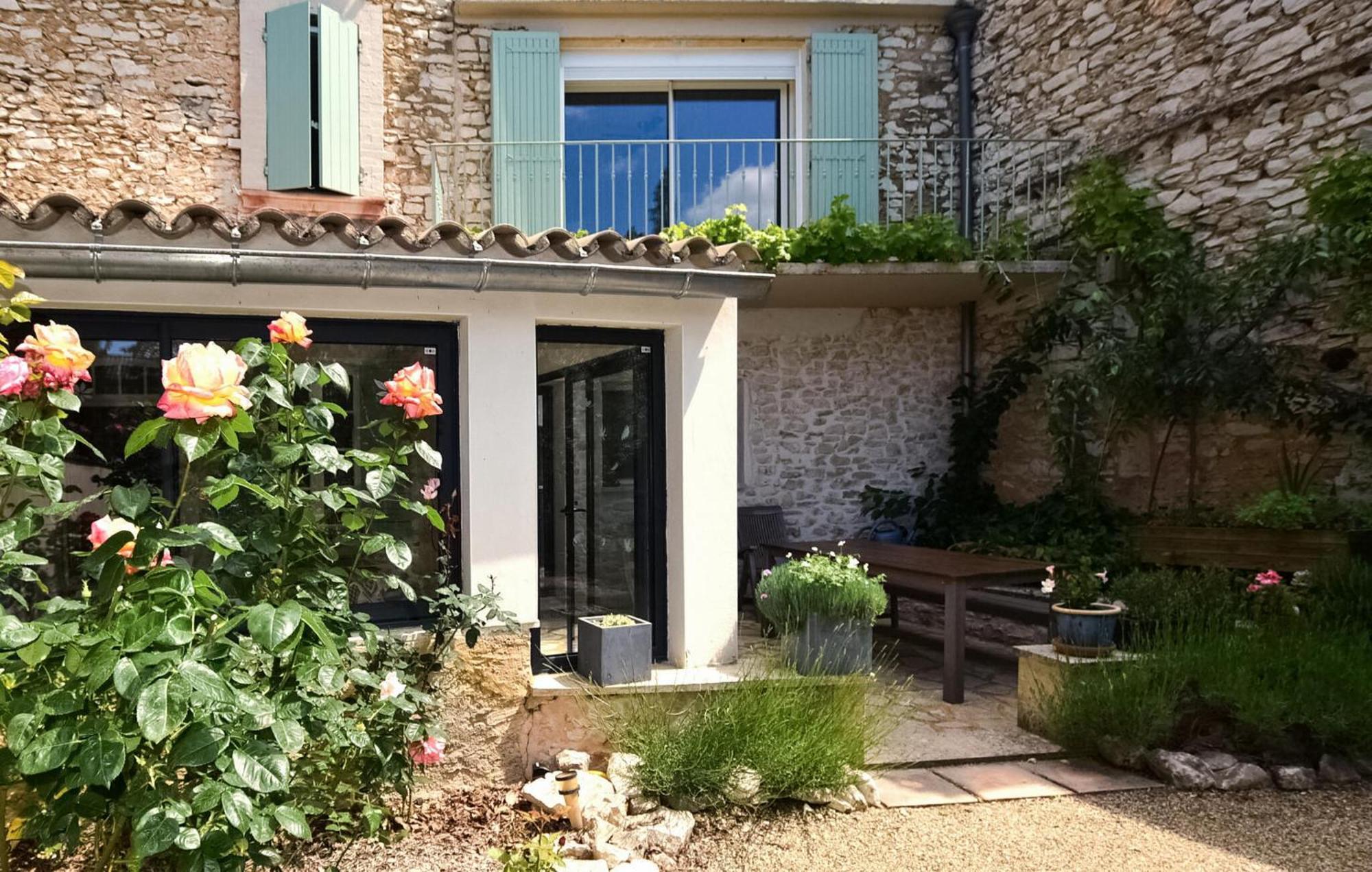 2 Bedroom Gorgeous Home In Villes-Sur-Auzon Exterior foto